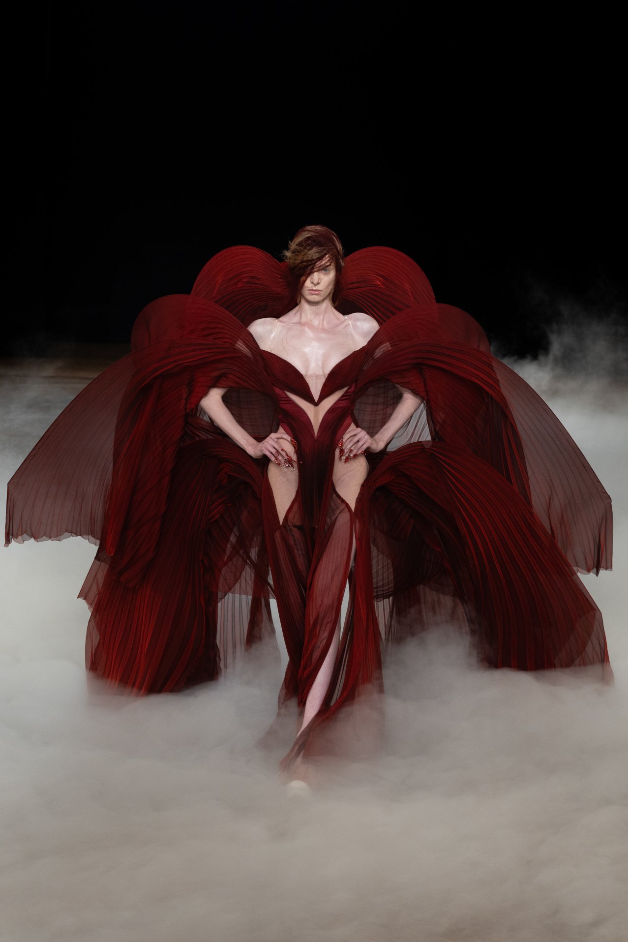 Gio-Staiano_Sonic-Starquakes_IVHAW26-LOOK16-LRG (Image credit: Iris Van Herpen)